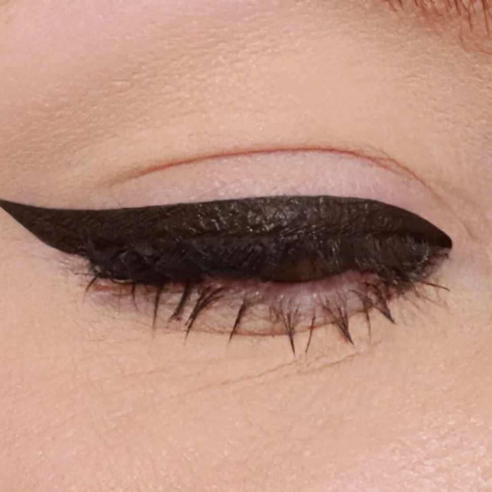 GXVE Line It Up 24-Hr Gel Pencil Waterproof Eyeliner Settle Brown